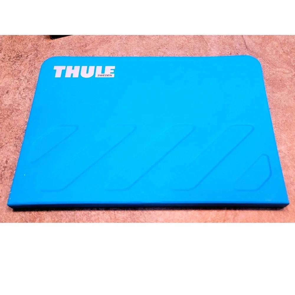 Thule Gauntlet Folio iPad Air Case Blue Slim Protective Stand TGIE-2138 NEW